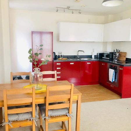 Centre Of Birmingham, 2 Bedroom - Perfect For Families, Group, Or Business Εξωτερικό φωτογραφία