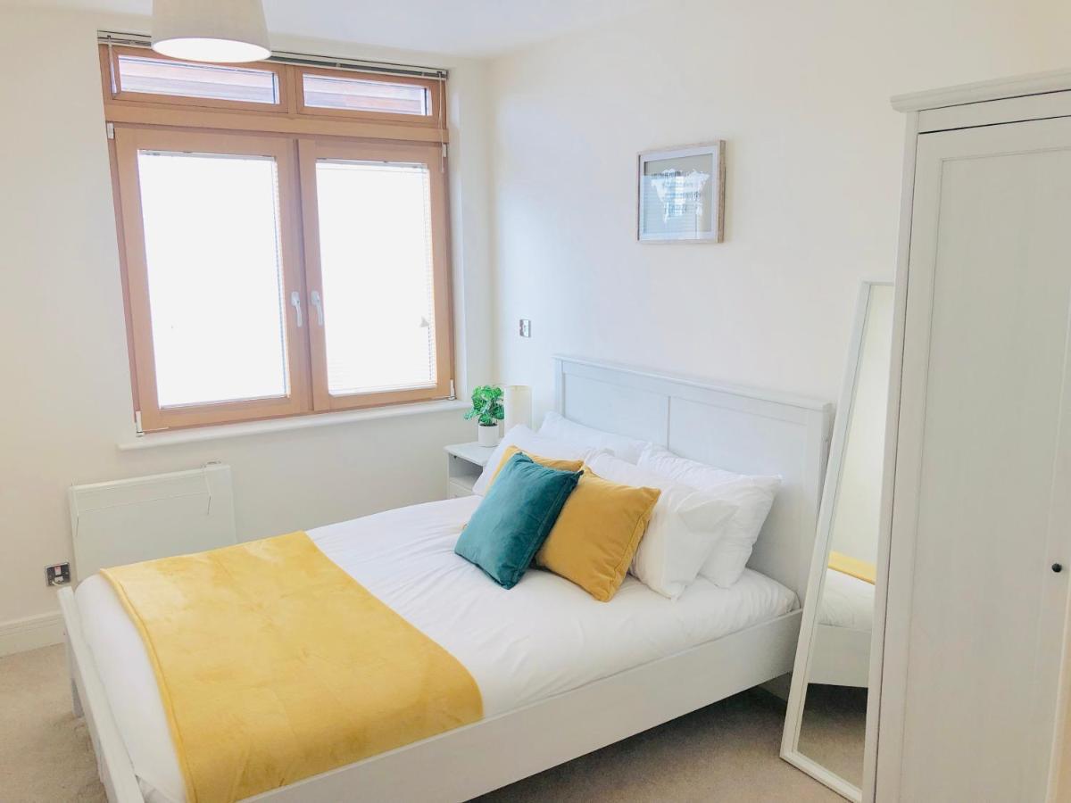 Centre Of Birmingham, 2 Bedroom - Perfect For Families, Group, Or Business Εξωτερικό φωτογραφία
