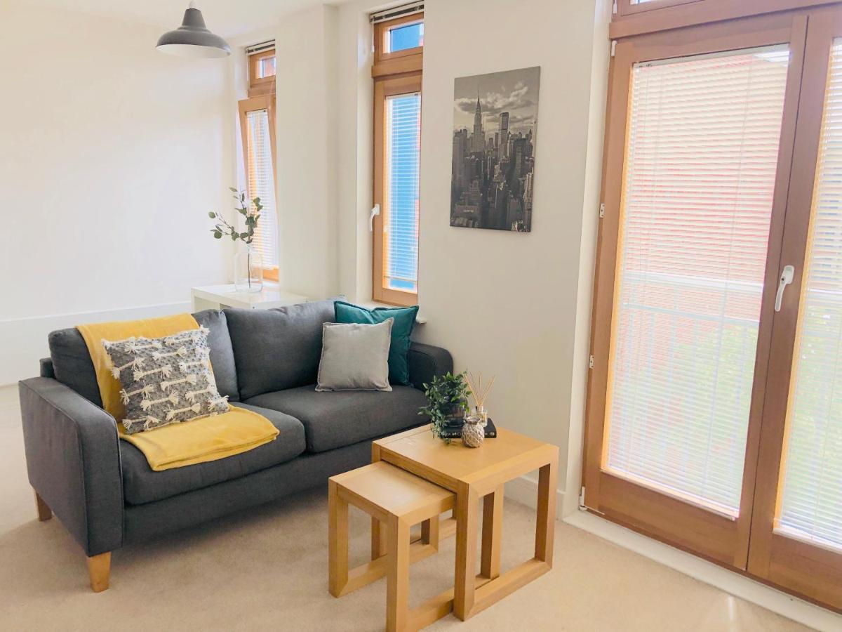 Centre Of Birmingham, 2 Bedroom - Perfect For Families, Group, Or Business Εξωτερικό φωτογραφία